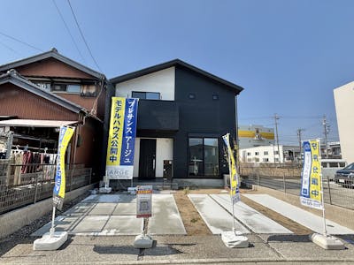 プレサンス アージュ 四日市東富田町