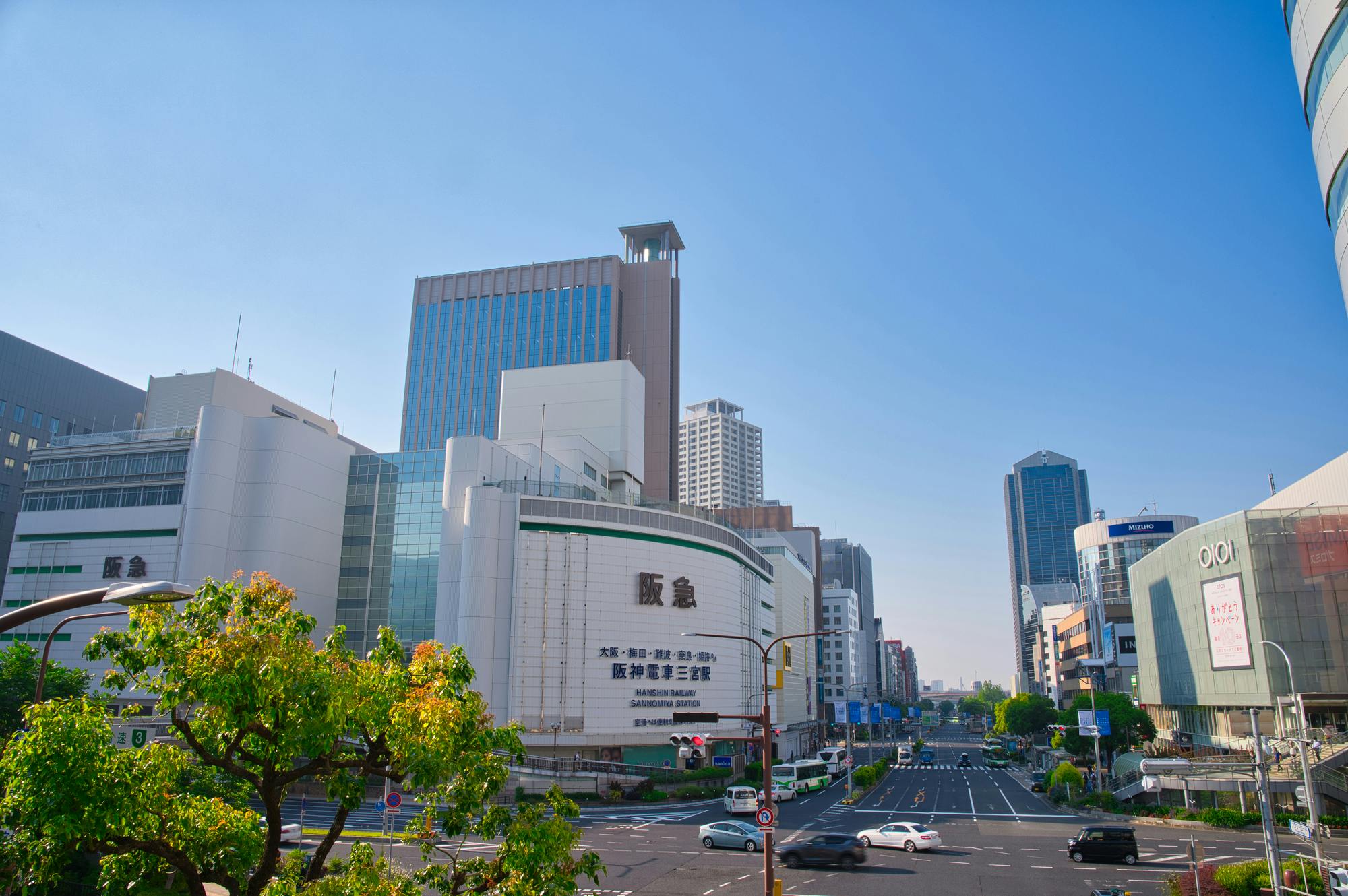 JR三ノ宮駅界隈