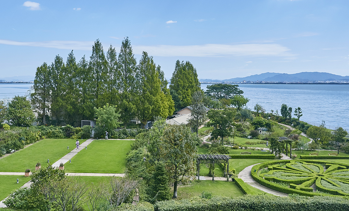 イングリッシュガーデン（徒歩7分／現地より540ｍ）